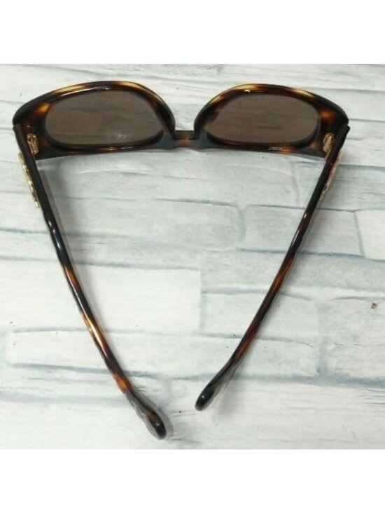 Chanel Sunglasses Tortoiseshell Brown CC Logo Gold Wellington Eyewear main image 8